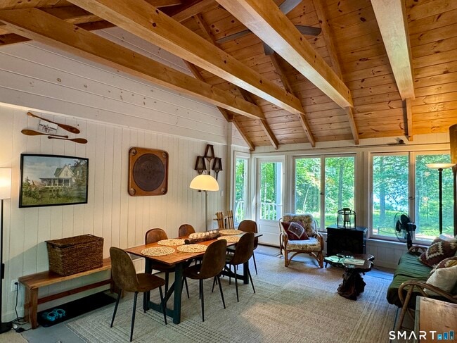 Photo - 123 Interlaken Rd