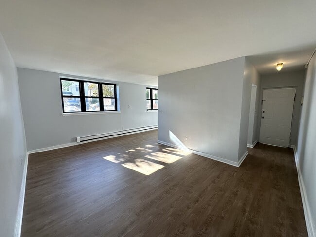 Photo - 25 Henry Ave Unit Apt 104