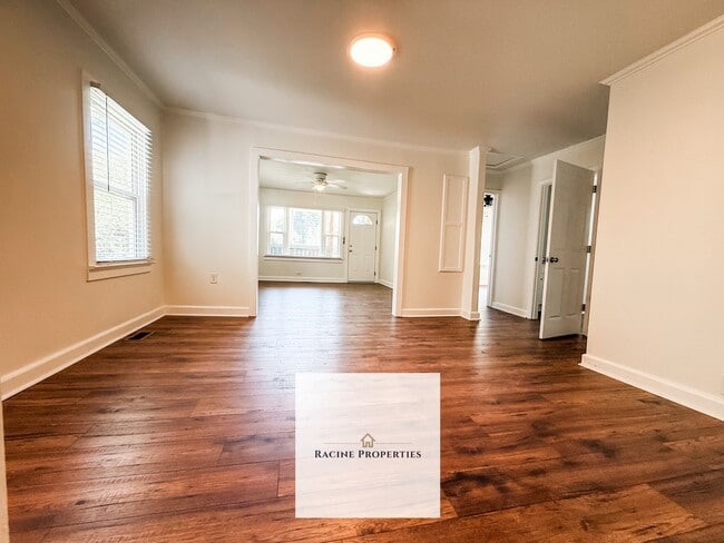 224 W Rd