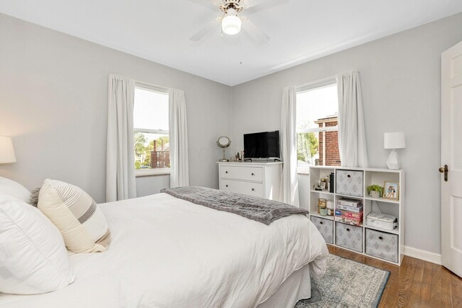 Photo - 1440 Elmwood Ave