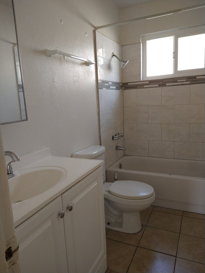 Photo - 227 Clifford Ave Unit 227