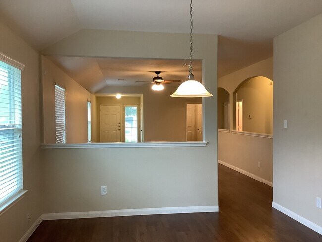 Photo - 6019 Brenwood Trails Ln