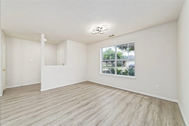 Photo - 19510 Buckland Park Dr