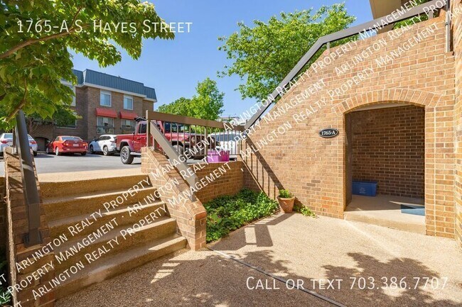 Photo - 1765-A S Hayes St