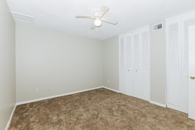 Photo - PRE-LEASING: Charming 2-Bed Sanctuary in College Park Unidad 5
