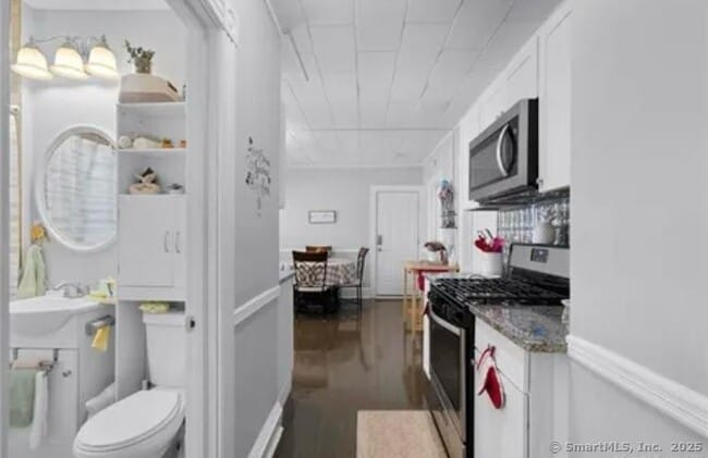 Photo - 70 Chadwick Ave Unit 1