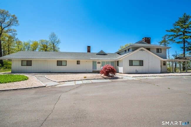 43 Prattling Pond Rd