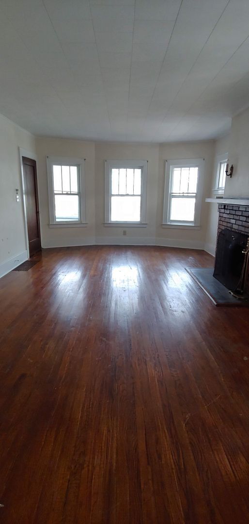 Photo - 351-351 Roosevelt Ave Unidad 351 Roosevelt Avenue