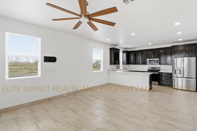 Photo - 13691 E Pocketknife Dr