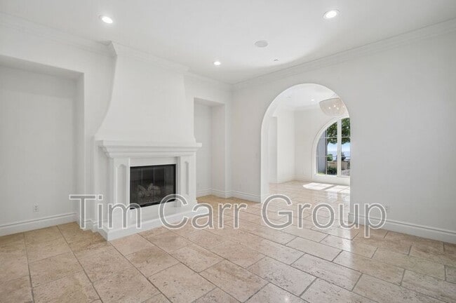 28 Cliffhouse Bluff