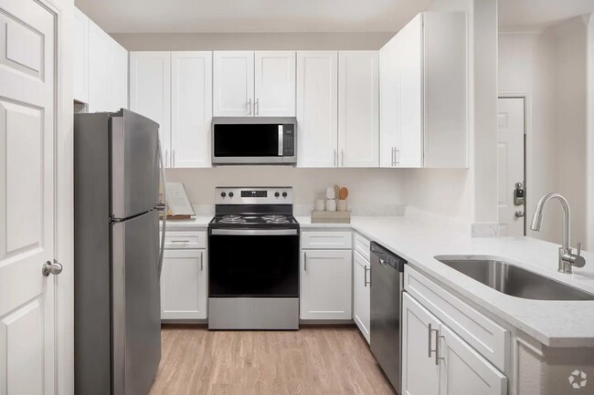 Building Photo - Come Home to Sophistication – Now Leasing ... Unit CSC