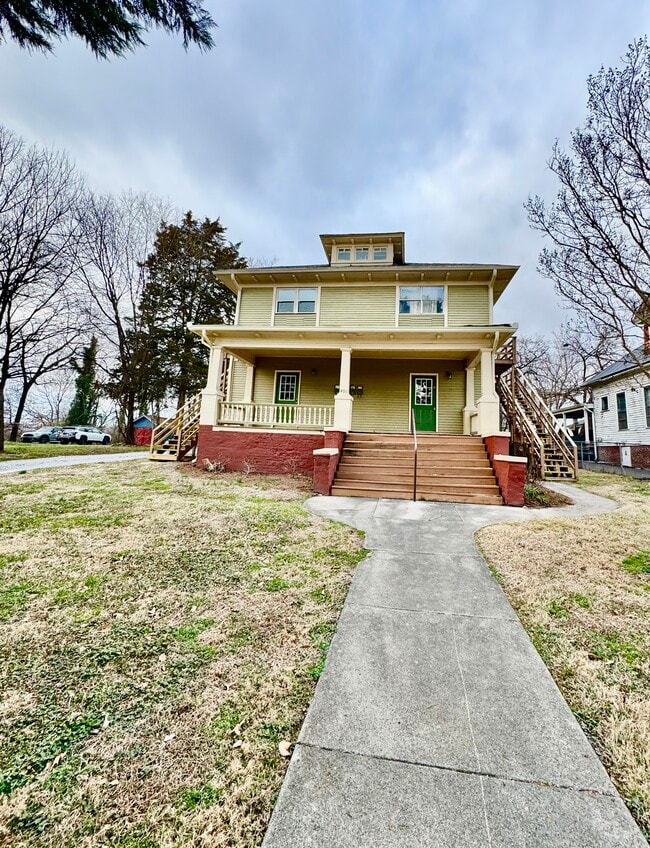 Photo - 401 E Scott Ave Unit 401-3