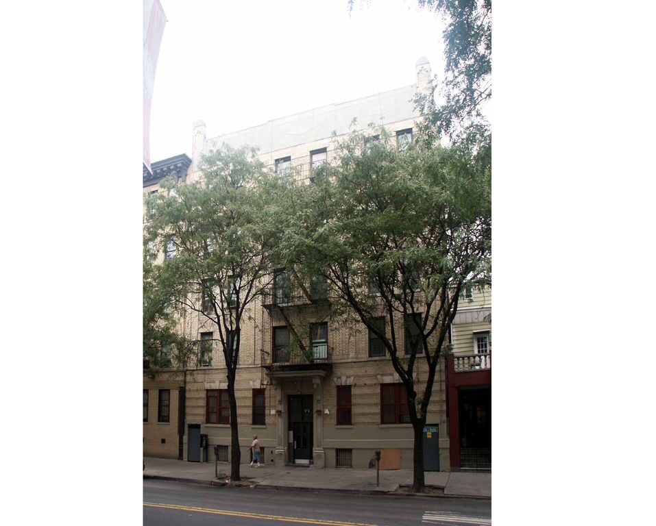 737 E 187th St - 737 E 187th St Apartments