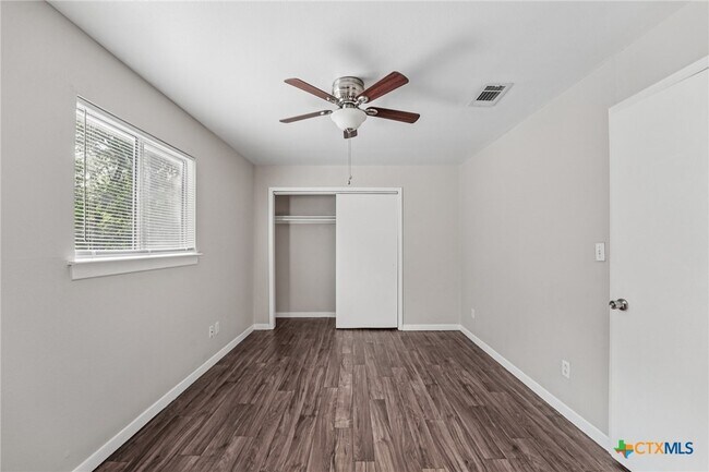 1634 Post Rd Unit 2