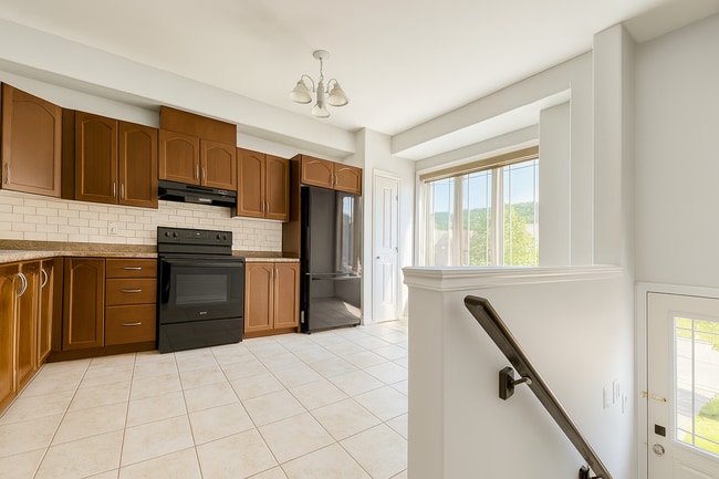 Photo - 89 Willow Ln