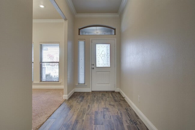 Photo - 8806 Rochester Ave