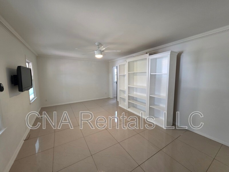 Photo - 351 Clear Spring Ct