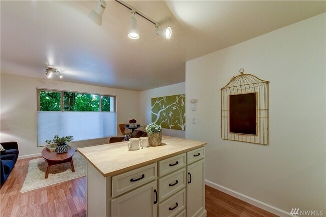 Photo - 11208 NE 68th St Unit 111