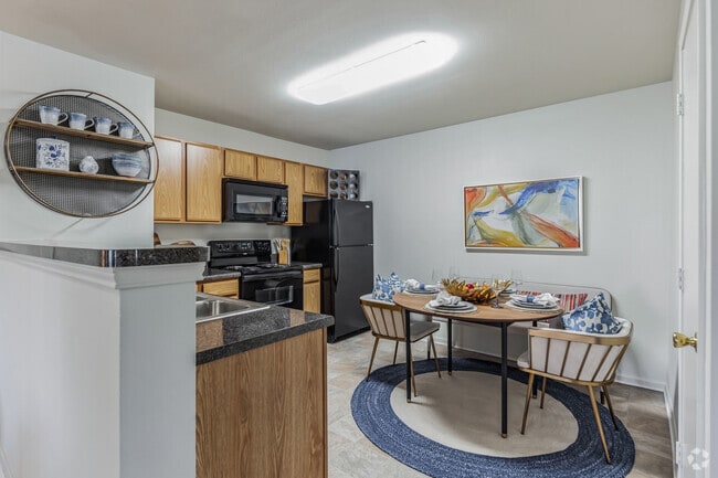 Building Photo - Deer Meadow Village Rental