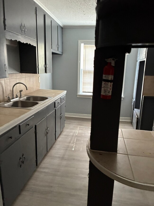 Photo - 124 S Sunset Terrace