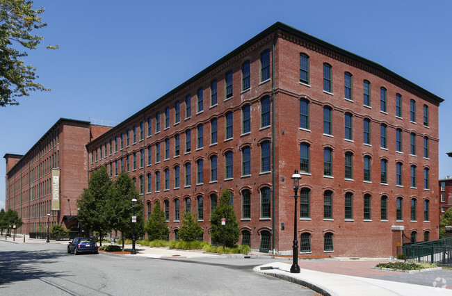 Residences and Lofts at Perkins Park - Residences and Lofts at Perkins Park