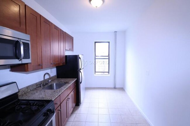 1 bedroom in Flushing NY 11354 - 1 bedroom in Flushing NY 11354 Condo Unit D5