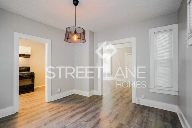 Photo - Charming 2 Bedroom in Columbus!