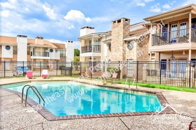 Photo - 1620 Wellington Pl