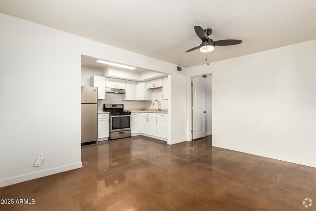 Building Photo - 616 S Bellview Unit A Rental