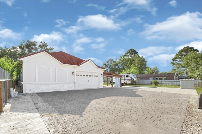 Photo - 509 Joan Of Arc Dr