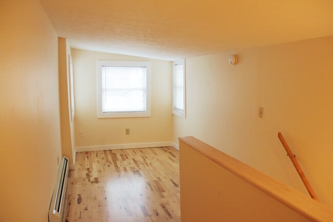 Photo - 63 Peru St Unit 1