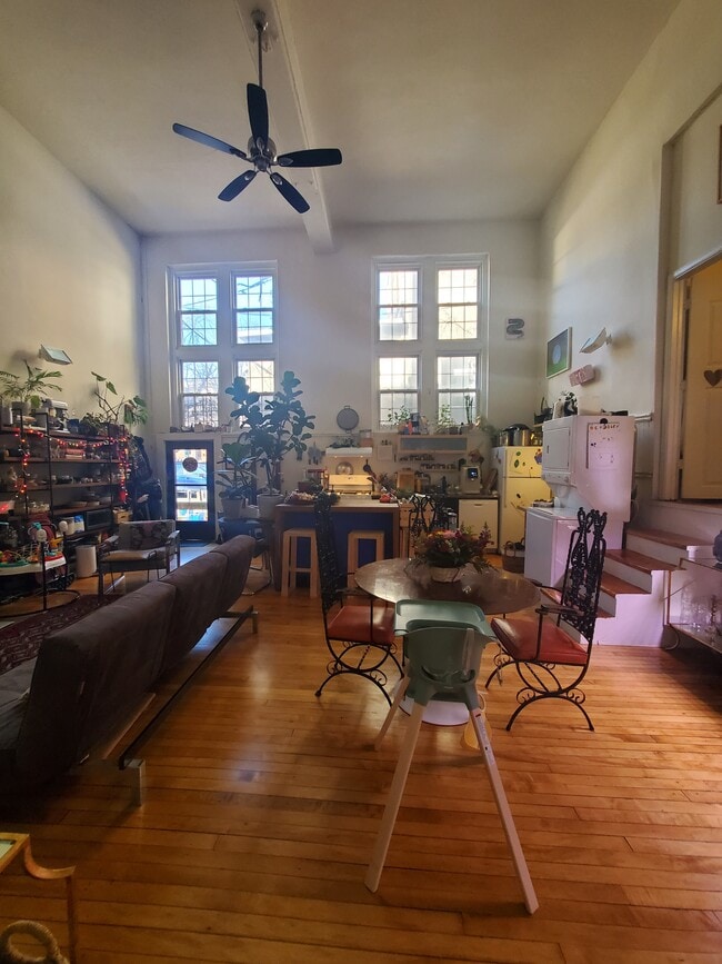 Photo - 4112 Spruce St Unit 4