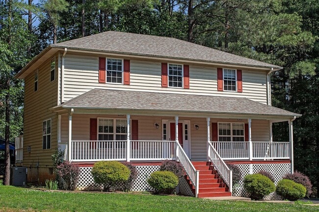 Building Photo - Move-In Ready, Dog-Friendly Preddy Creek Home