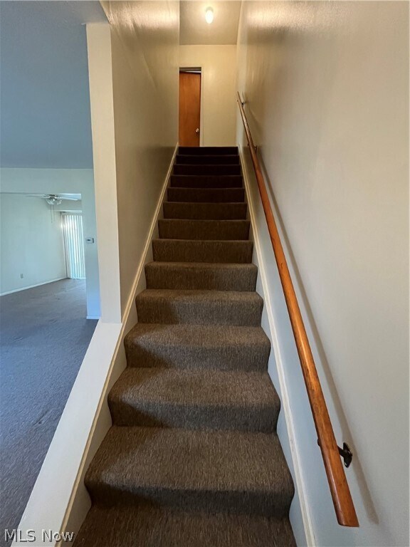 Photo - 773 Akron Blvd