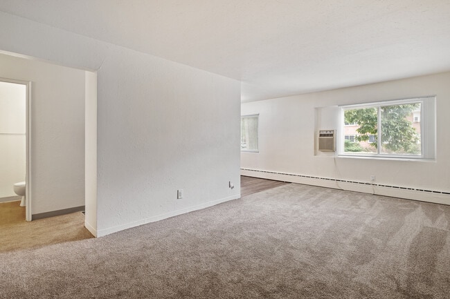 Oakview Apartments
