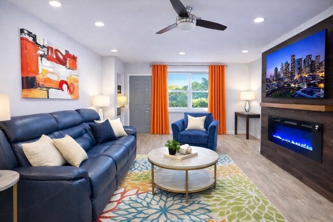 Building Photo - 6476 Voyles Dr