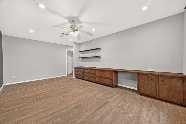 Building Photo - 2103 Winged Foot Dr
