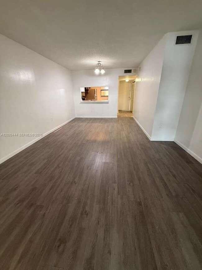 Photo - 9220 NW 1st St Unidad 101