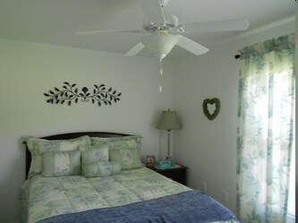 Photo - Veranda Breeze Apartments