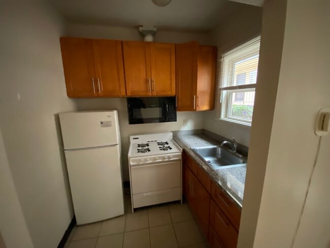 Photo - 2325 Channing Way