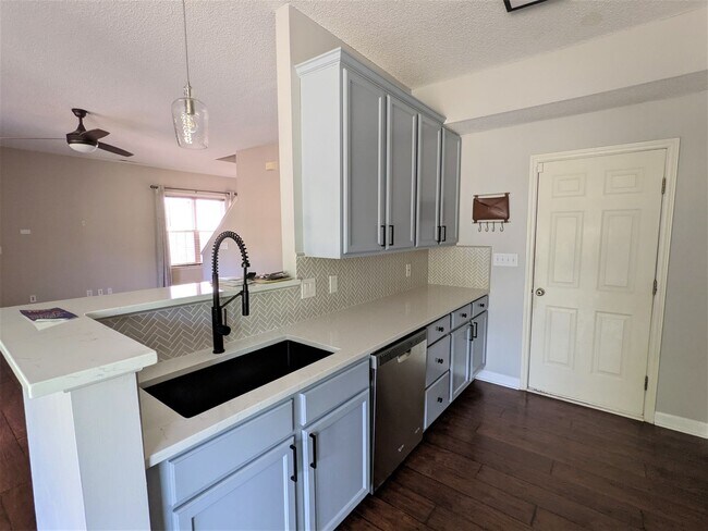 Photo - Home at Hedingham