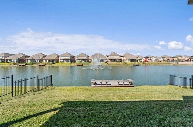 Building Photo - 24814 Scarlatti Cantata Dr