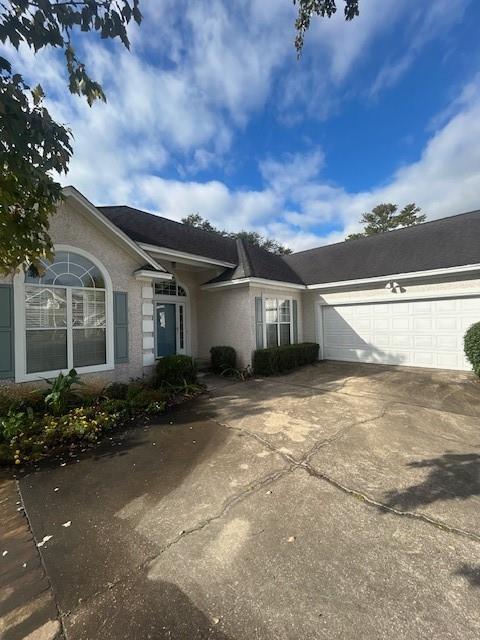 Photo - 111 Hanging Moss Dr