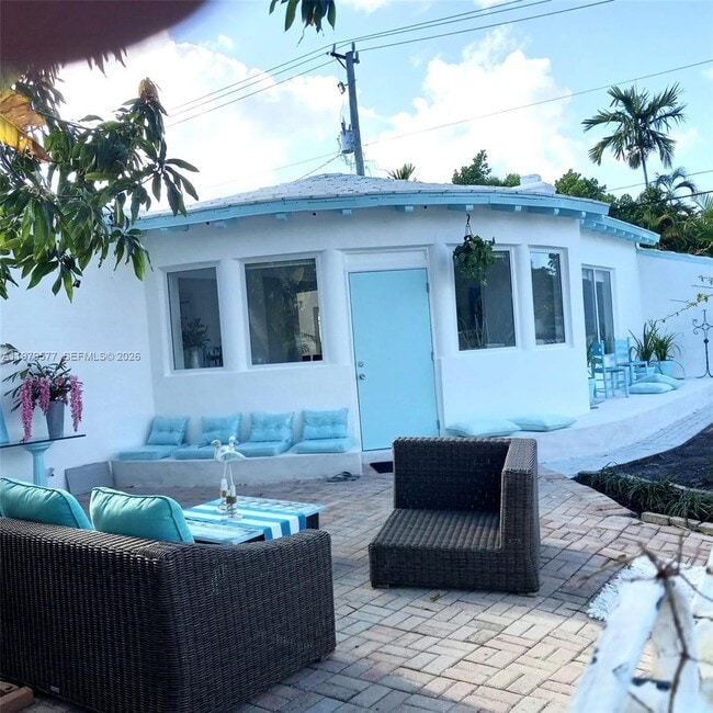 6910 Rue Notre Dame