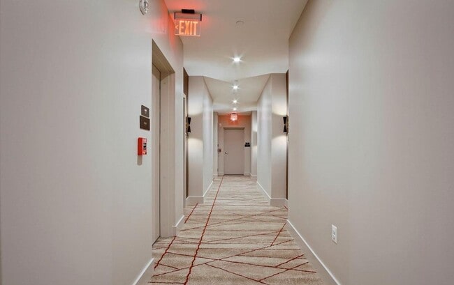 Photo - 801 N St NW