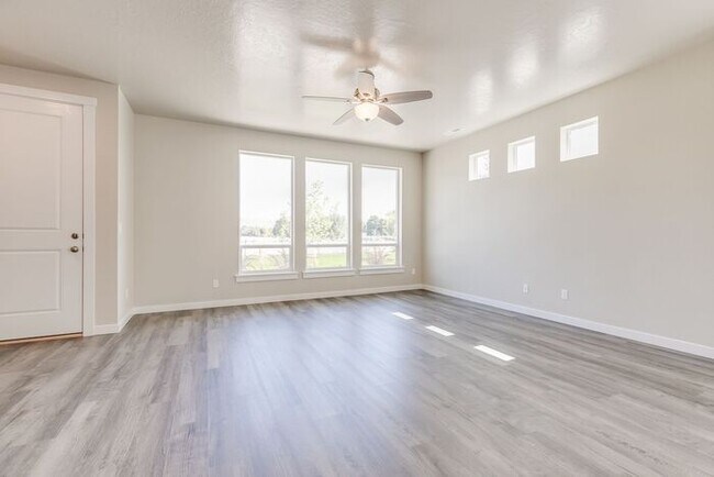 Photo - Roe Street Townhomes