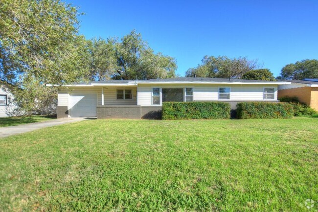 Building Photo - 4014 44th St Rental