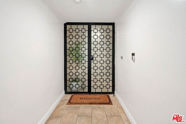 Photo - 440 N Oakhurst Dr Unidad 101