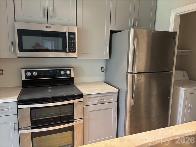 Photo - 11029 Harrowfield Rd