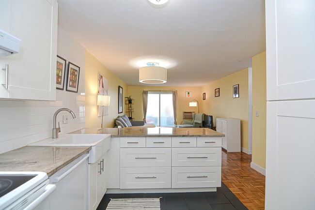 Photo - 18 Pond St Unit 7